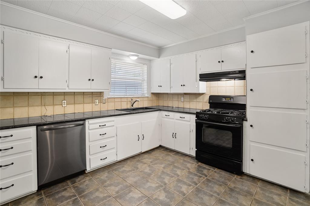 Western Acres Add # 1 # 4 - Residential