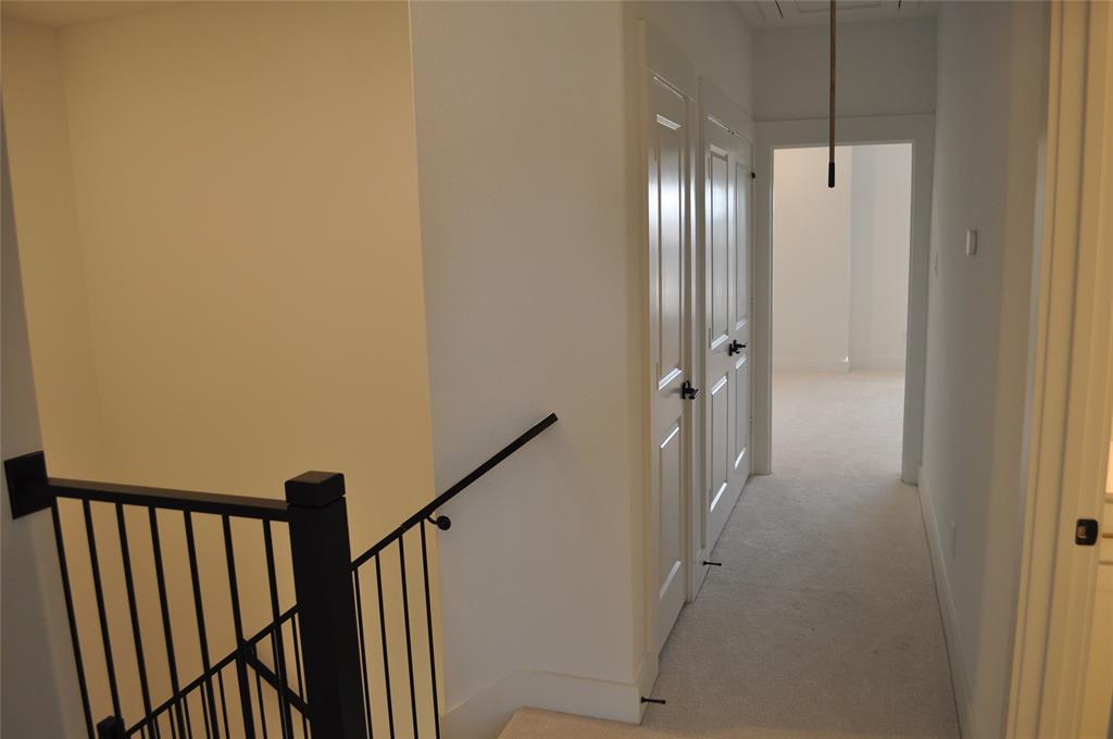 Trinity Falls Planning Unit 8 Ph 2 - Residential Lease