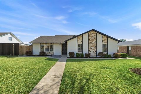 746 Red Wing Drive Lewisville TX 75067