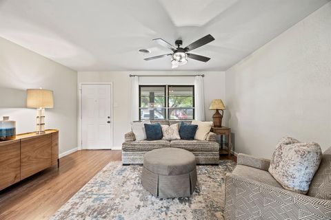 Tiny photo for 2633 Lasalle Drive, Irving, TX 75062 (MLS # 20986242)