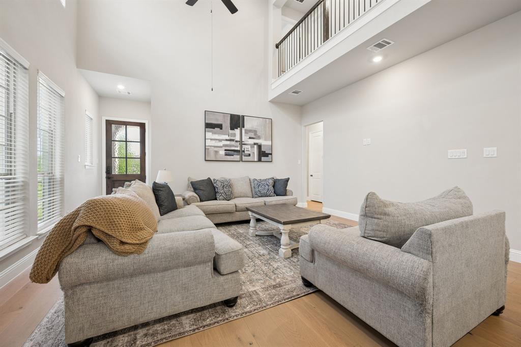 3919 Honeycutt Drive