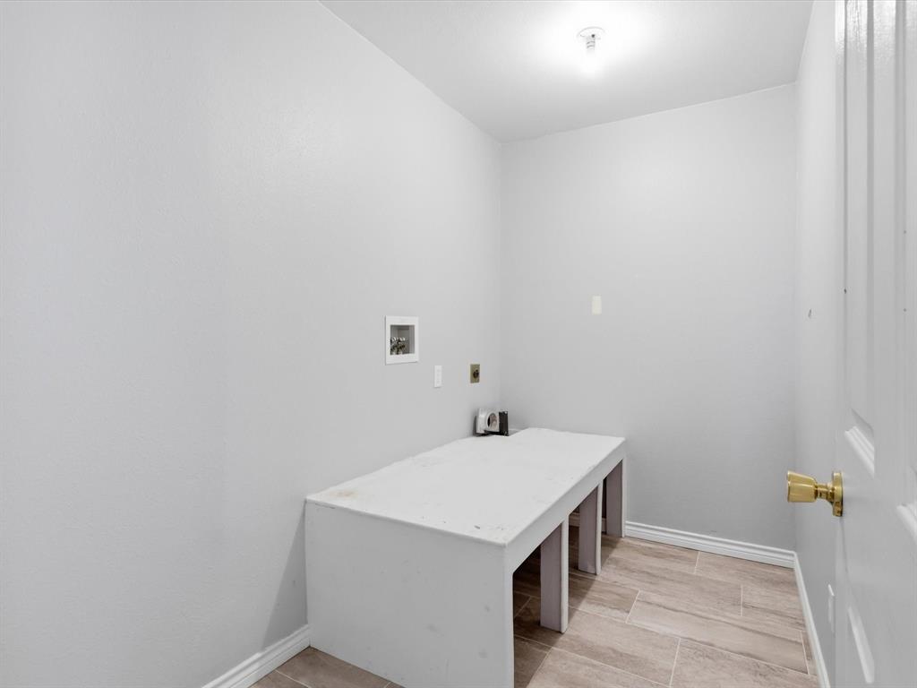 College Add Of Celeste - Residential