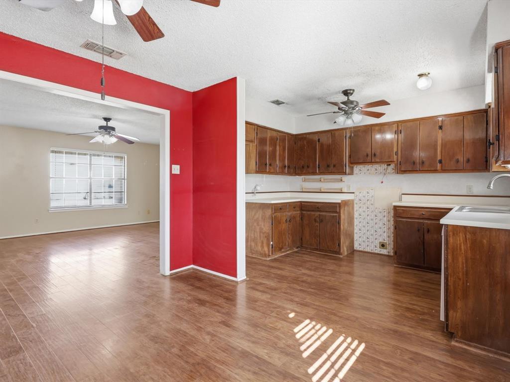 College Add Of Celeste - Residential