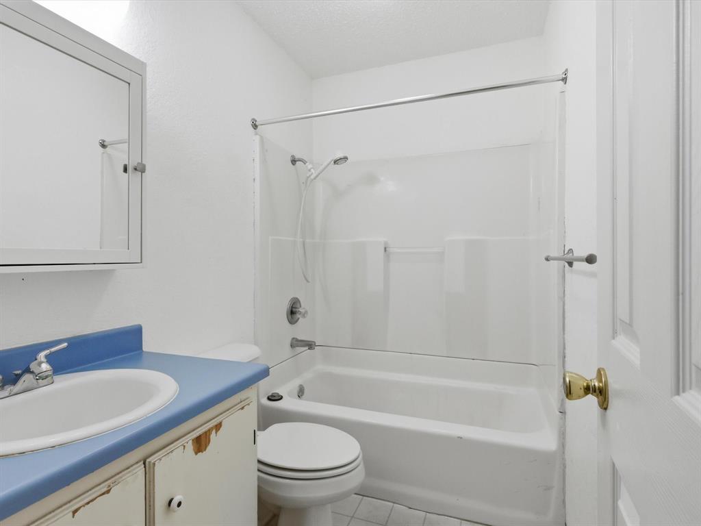 College Add Of Celeste - Residential