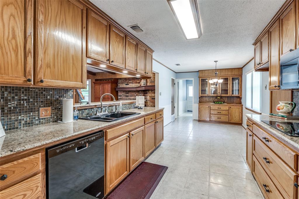 Brooks-Moreland Add - Residential