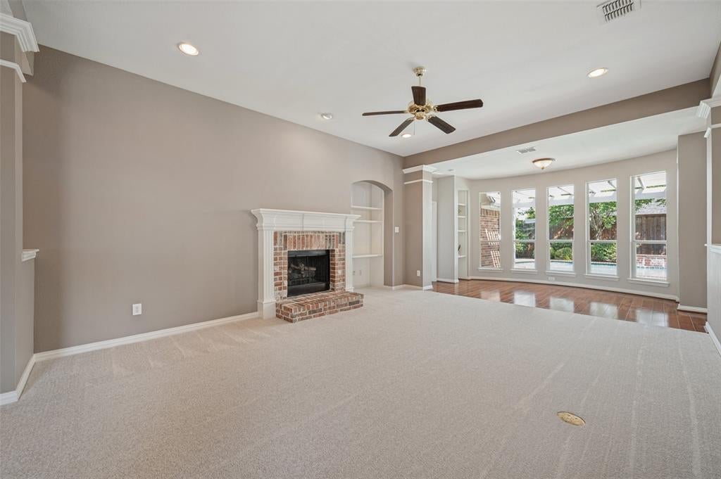 850 KINGS VIEW Drive