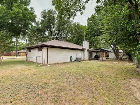 Tiny photo for 410 E White Street, Pilot Point, TX 76258 (MLS # 21341439)