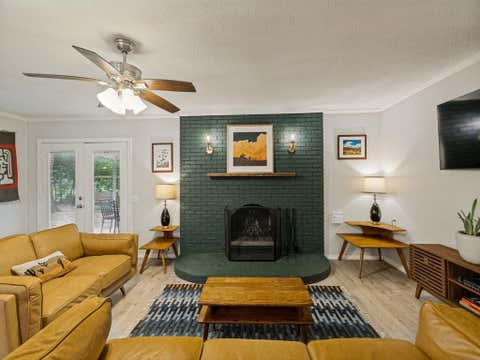Tiny photo for 410 E White Street, Pilot Point, TX 76258 (MLS # 21341439)