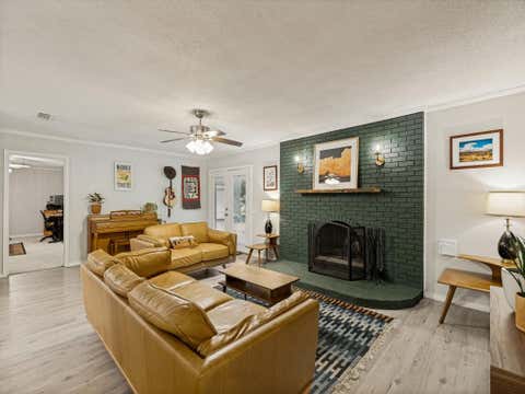 Tiny photo for 410 E White Street, Pilot Point, TX 76258 (MLS # 21341439)