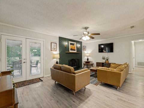 Tiny photo for 410 E White Street, Pilot Point, TX 76258 (MLS # 21341439)