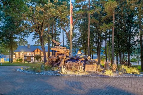 Tiny photo for 23 Eagle Point Drive W, Mount Vernon, TX 75457 (MLS # 21076504)