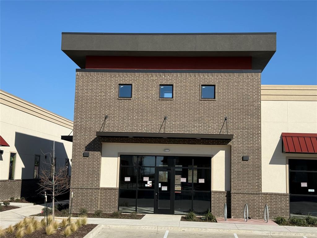 S13521 - Commercial Lease