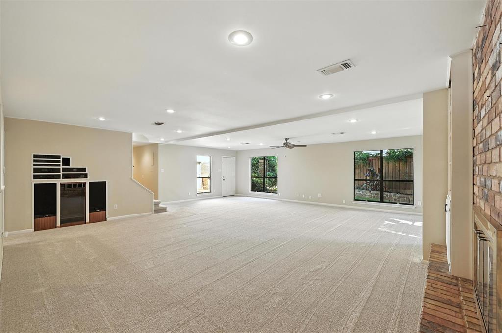 1805 Crestridge Court