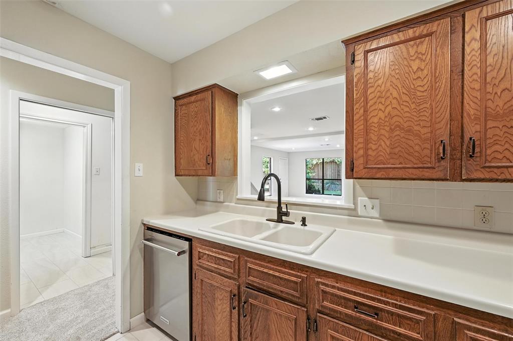 1805 Crestridge Court