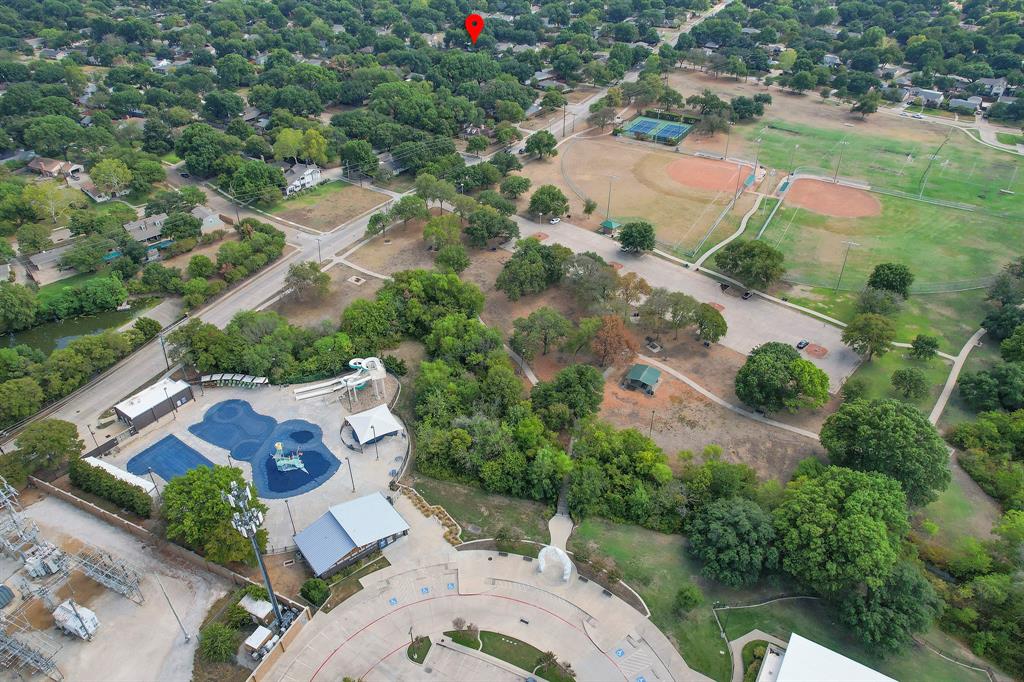 Floyd Terrace - Residential Lease