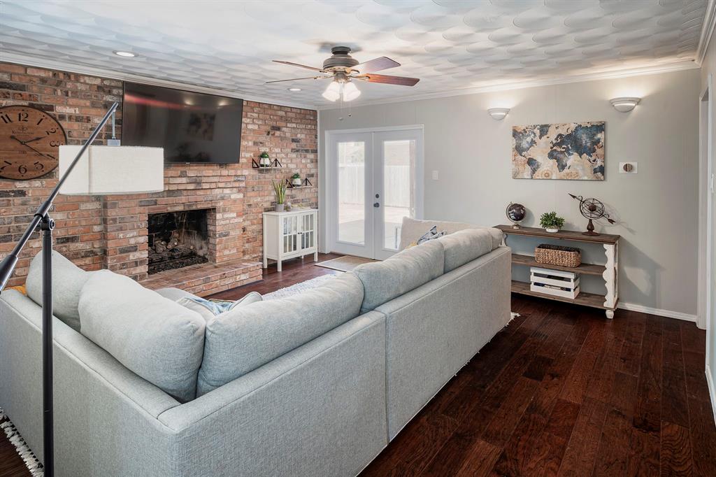 Floyd Terrace - Residential Lease