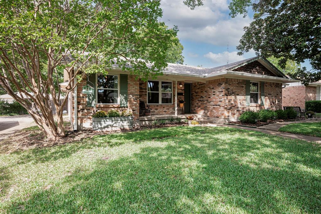 Floyd Terrace - Residential Lease