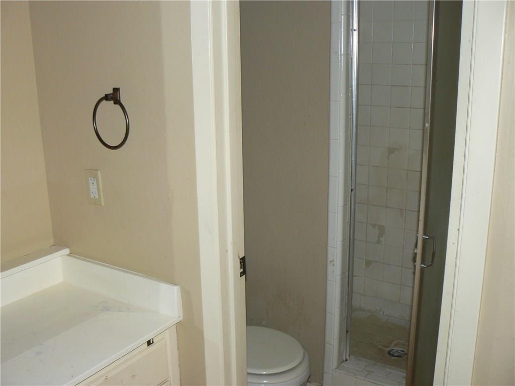 Hampton Place Estates - Residential Lease