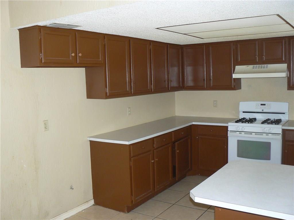 Hampton Place Estates - Residential Lease