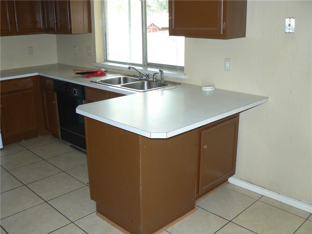 Hampton Place Estates - Residential Lease