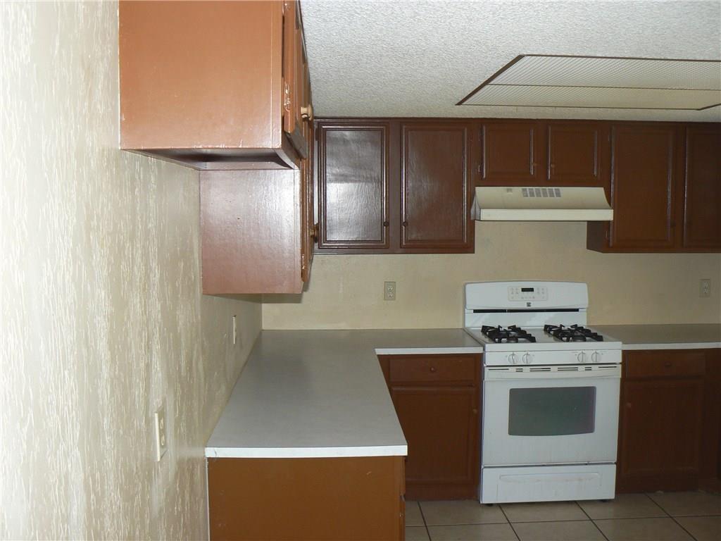 Hampton Place Estates - Residential Lease