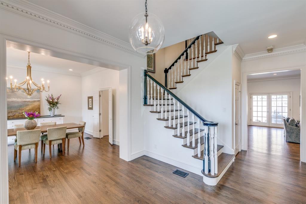 3632 Lovers Lane