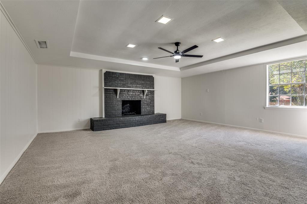 1013 Briarwood Lane