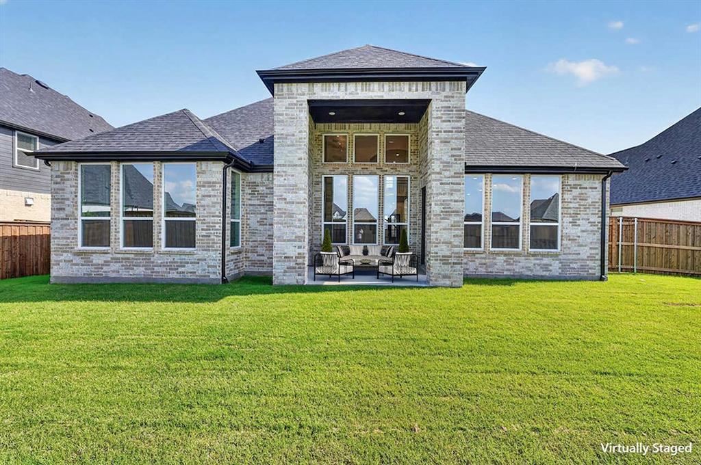 818 Montrose Drive
