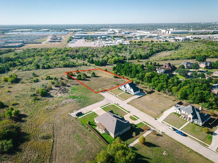 Photo 1 of 6 — 210 Caprock, Sunnyvale, TX 75182