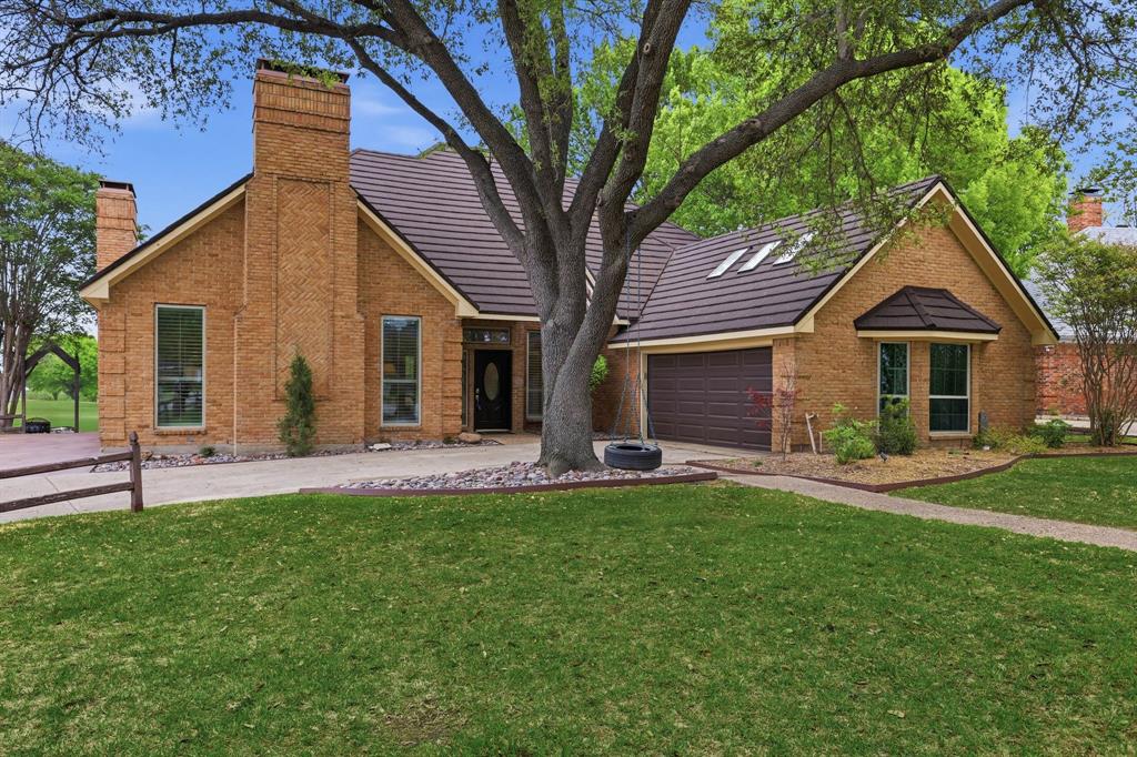 2410 Lone Oak Trail