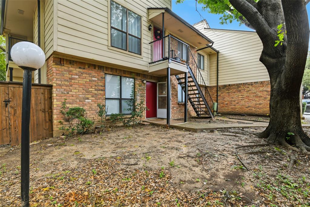 Oaks On The Lane Condo Ph III - Residential