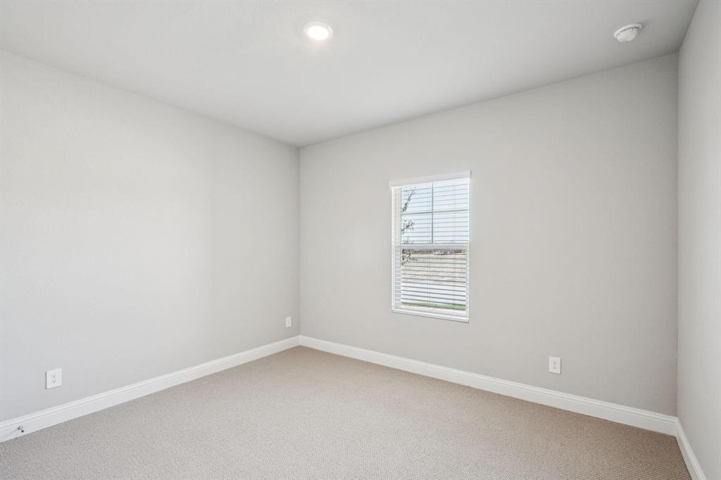 SOUTHRIDGE PHASE 2B - Residential Lease