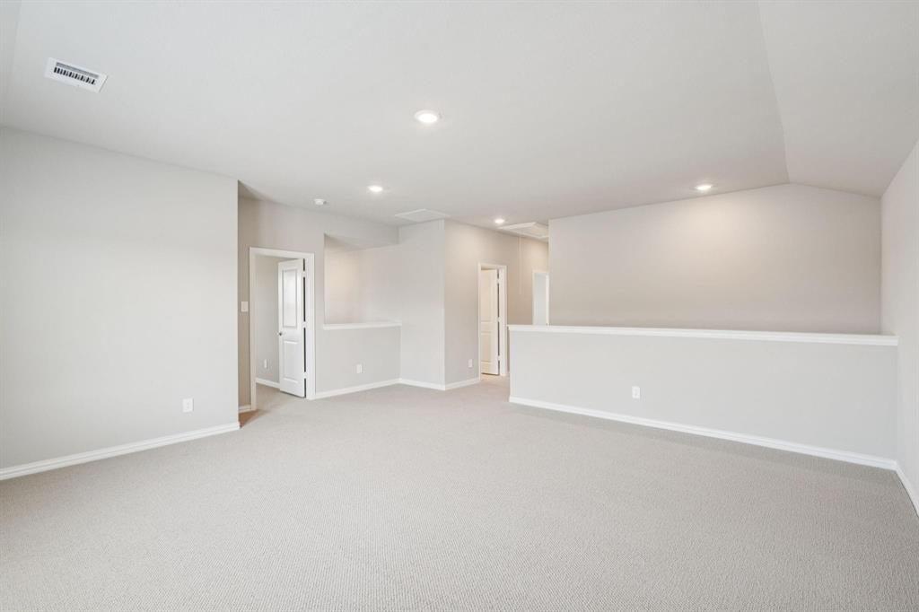 SOUTHRIDGE PHASE 2B - Residential Lease