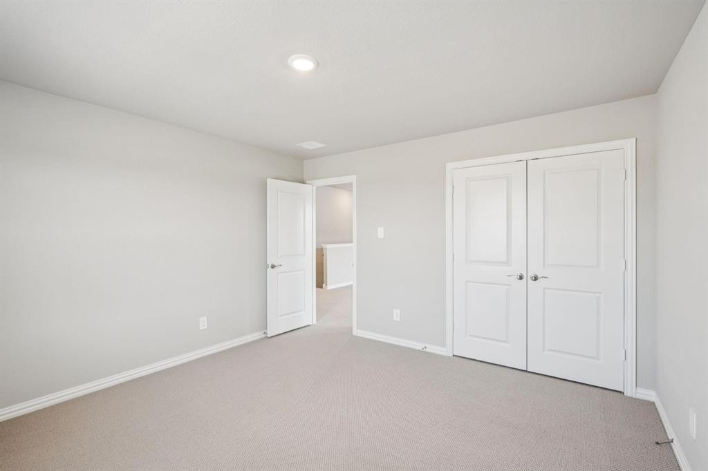 SOUTHRIDGE PHASE 2B - Residential Lease