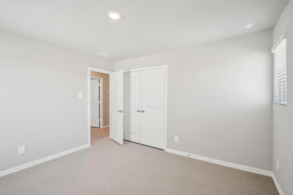 SOUTHRIDGE PHASE 2B - Residential Lease