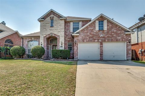 2707 Atrium Drive Grand Prairie TX 75052