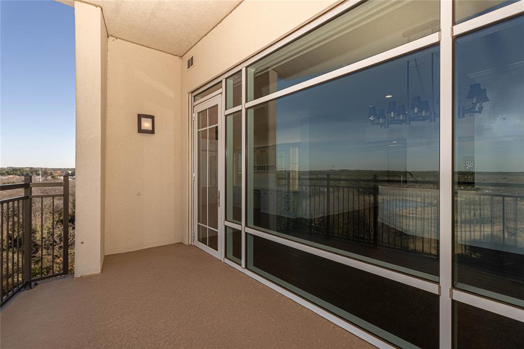 Stretford Cascades Condos - Residential