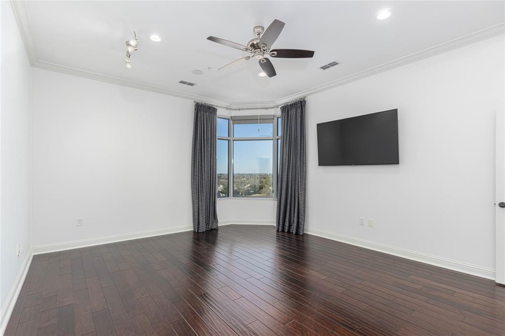 Stretford Cascades Condos - Residential