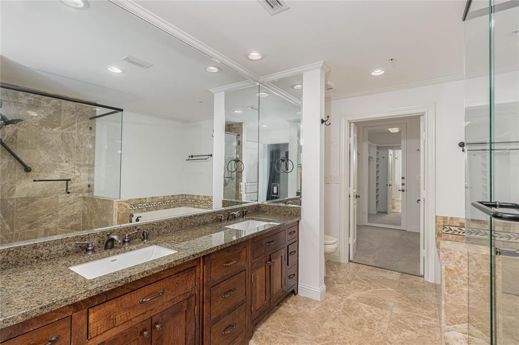 Stretford Cascades Condos - Residential