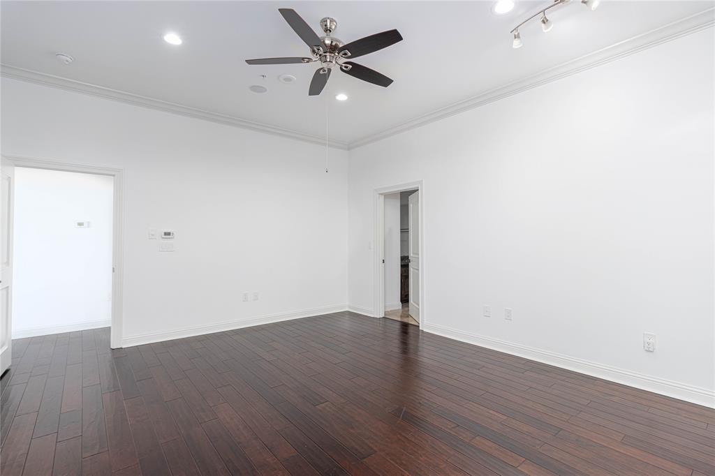 Stretford Cascades Condos - Residential