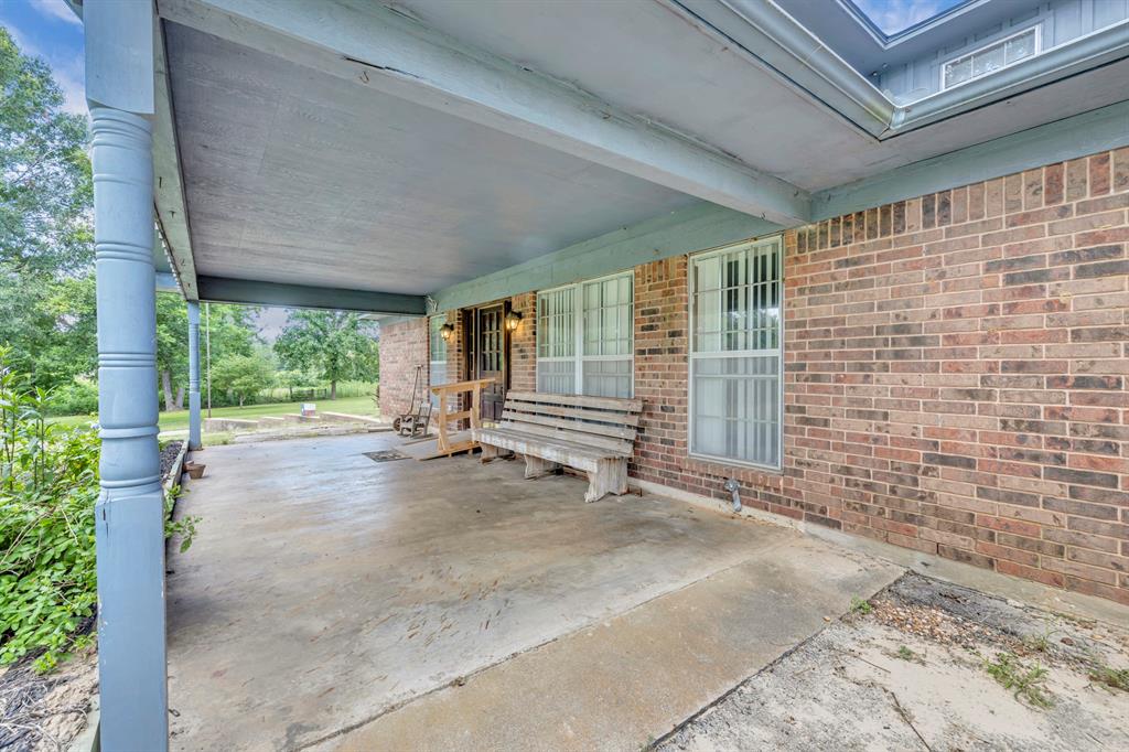 1368 County Road 2206