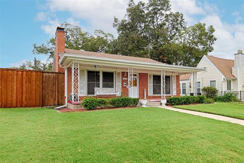 Photo of 204 S 12th Street, Garland, TX 75040 (MLS # 21094903) Photo of 204 S 12th Street, Garland, TX 75040 (MLS # 21094903)