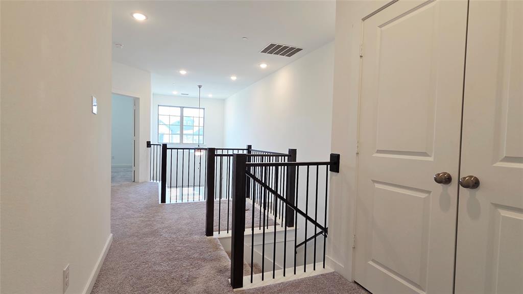 Ridge View Twnhms - Residential Lease