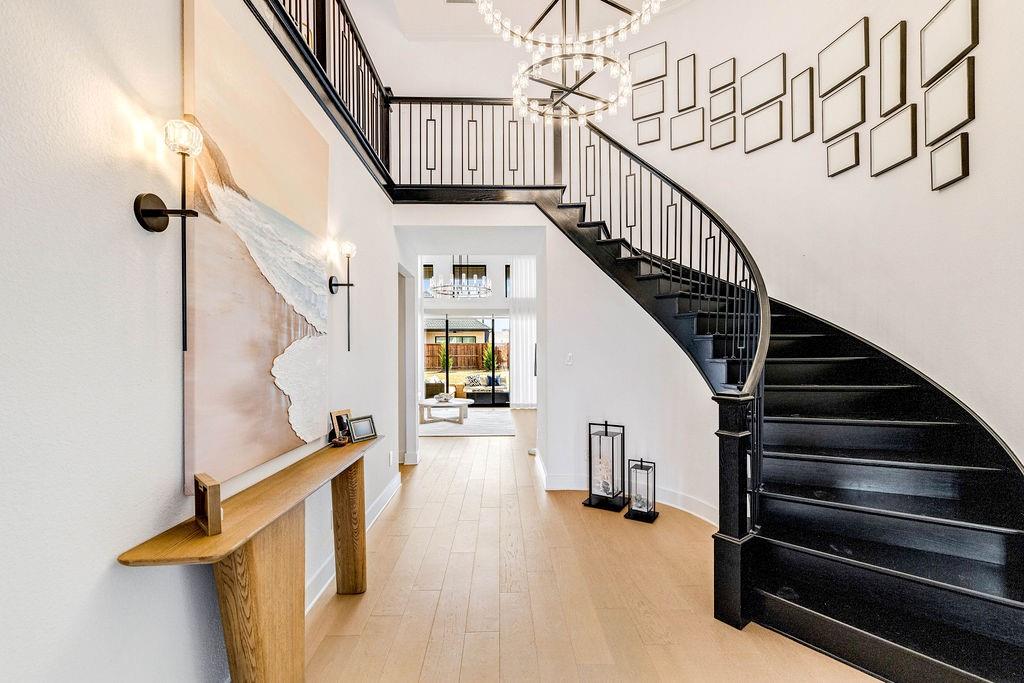 1544 Vermillion Drive