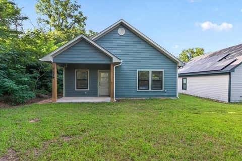 Photo of 707 E Woodard Street, Denison, TX 75021 (MLS # 21357139)