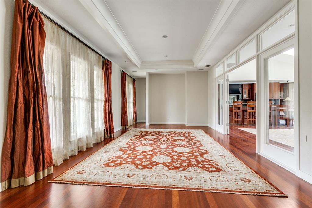 2410 Mesa Drive