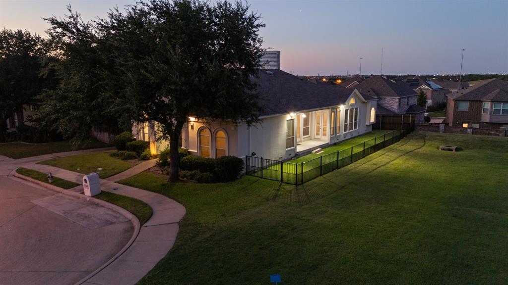 3615 University Park Lane