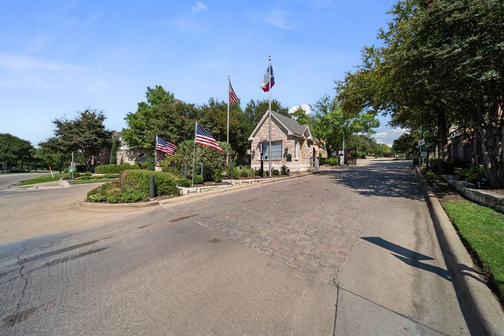 3615 University Park Lane