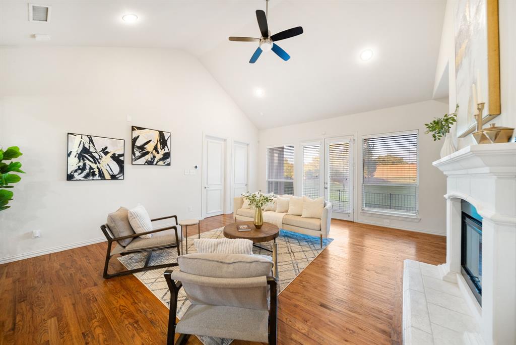 3615 University Park Lane