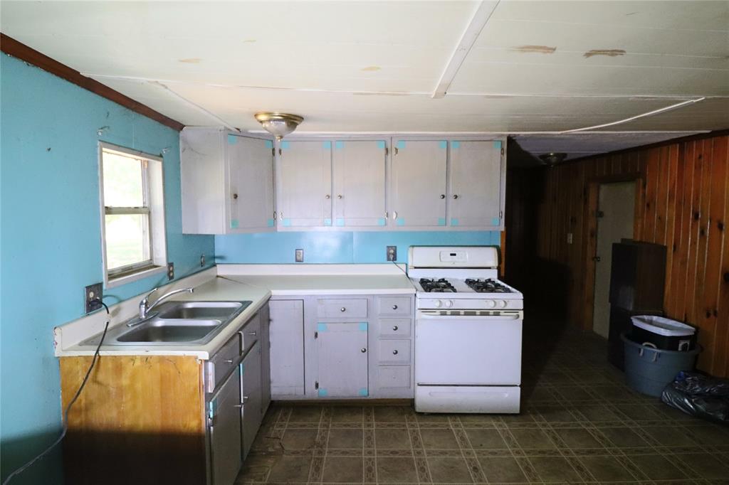 1957 Private Road 3836